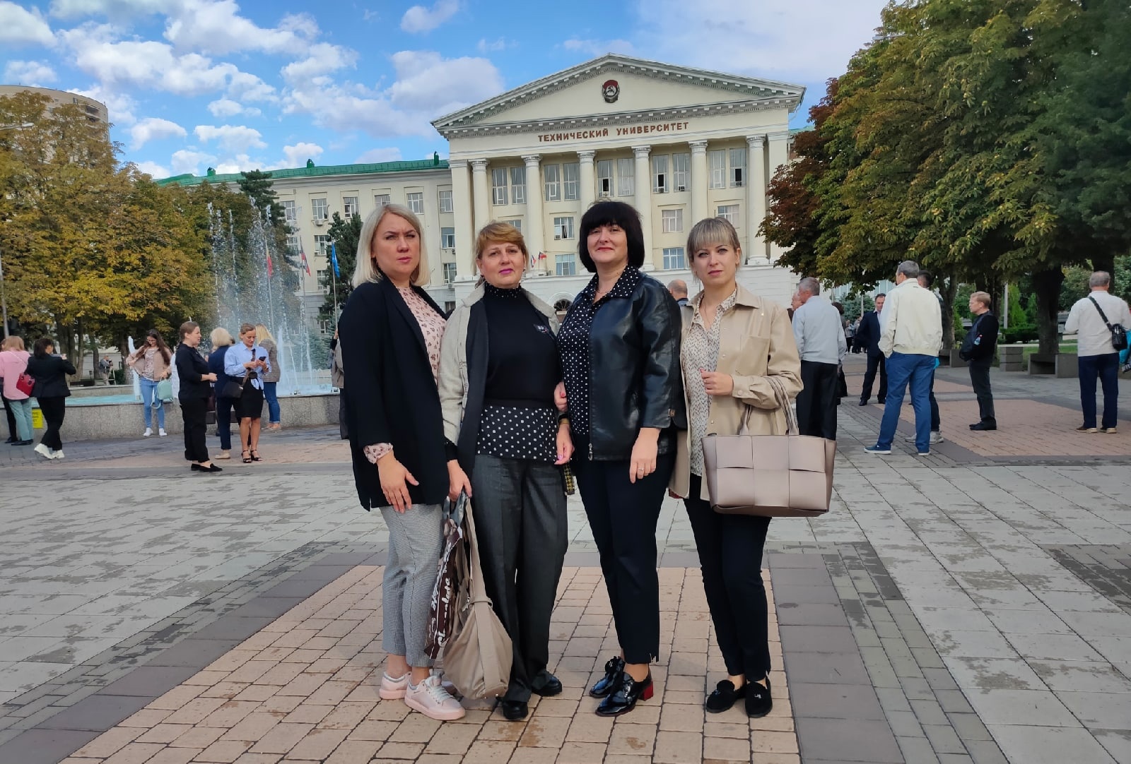 Спк преподаватели. Преподаватели Славгородского педагогического колледжа. Преподаватели мединститута Махачкала.