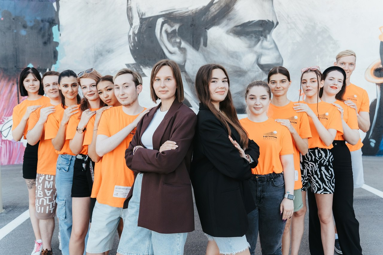 Таврида волонтеры 2024. Волонтеры на фестиваль искусств. Фестиваль< добровол<чества #мывместе. Фестиваль таврида 2022. Таврида арт фестиваль.