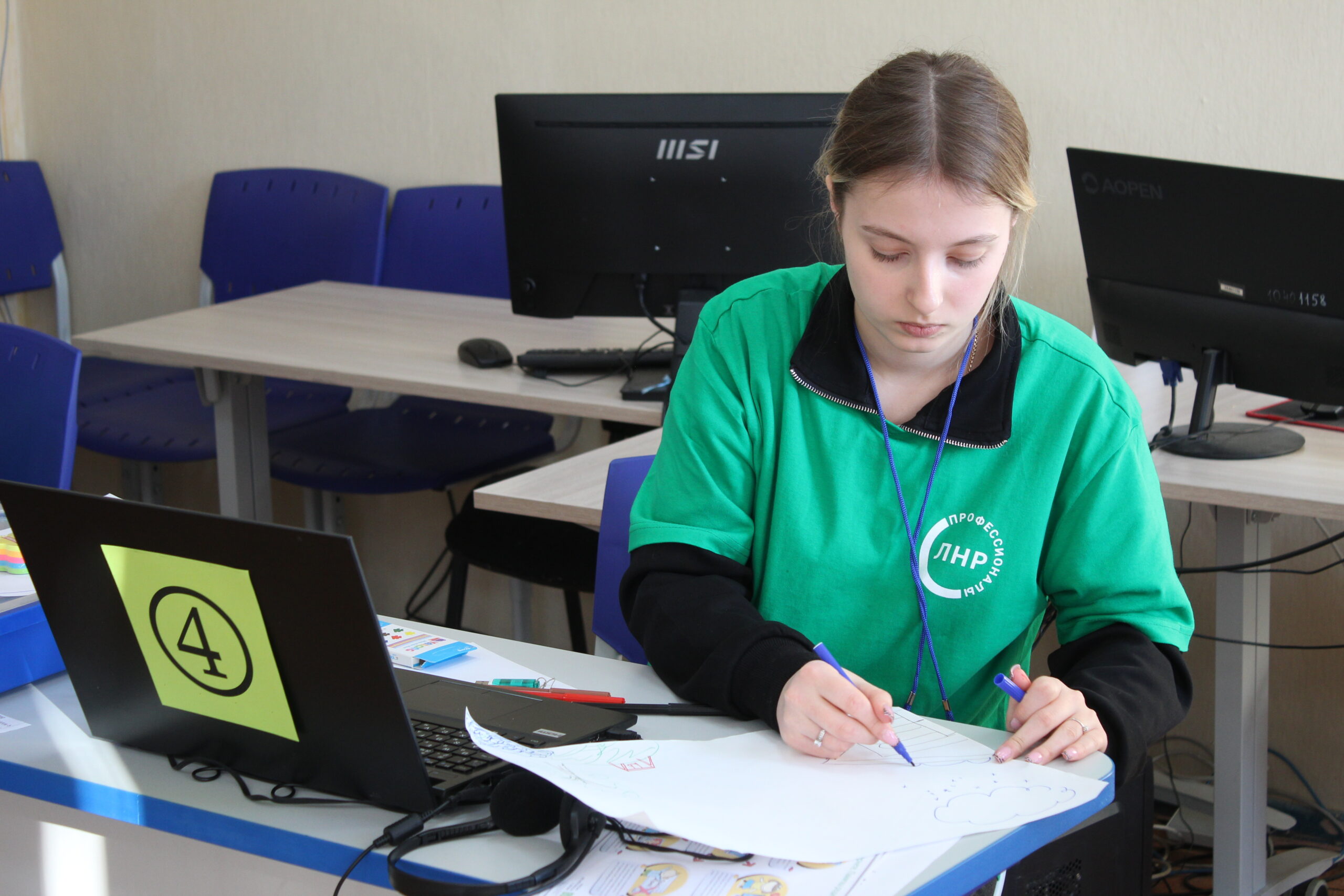 ВТОРОЙ ДЕНЬ ЧЕМПИОНАТА «ПРОФЕССИОНАЛЫ»: БУДУЩИЕ ПЕДАГОГИ ПРЕДСТАВИЛИ ПРОЕКТЫ ВОСПИТАТЕЛЬНОГО БУДУЩЕГО