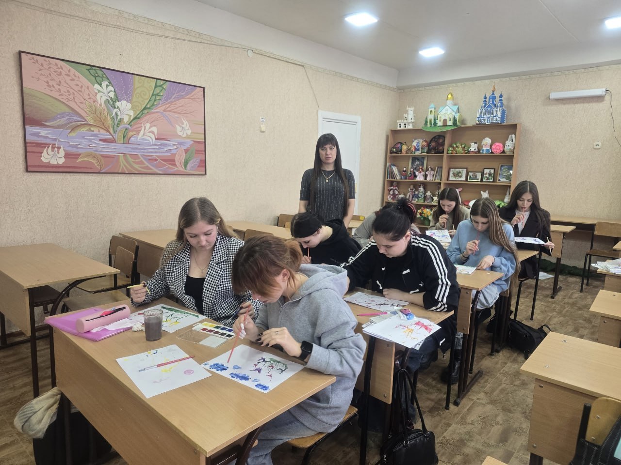 Интерактивные инновационные технологии обучения как средство развития творческого потенциала обучающихся колледжа на уроках продуктивных видов деятельности