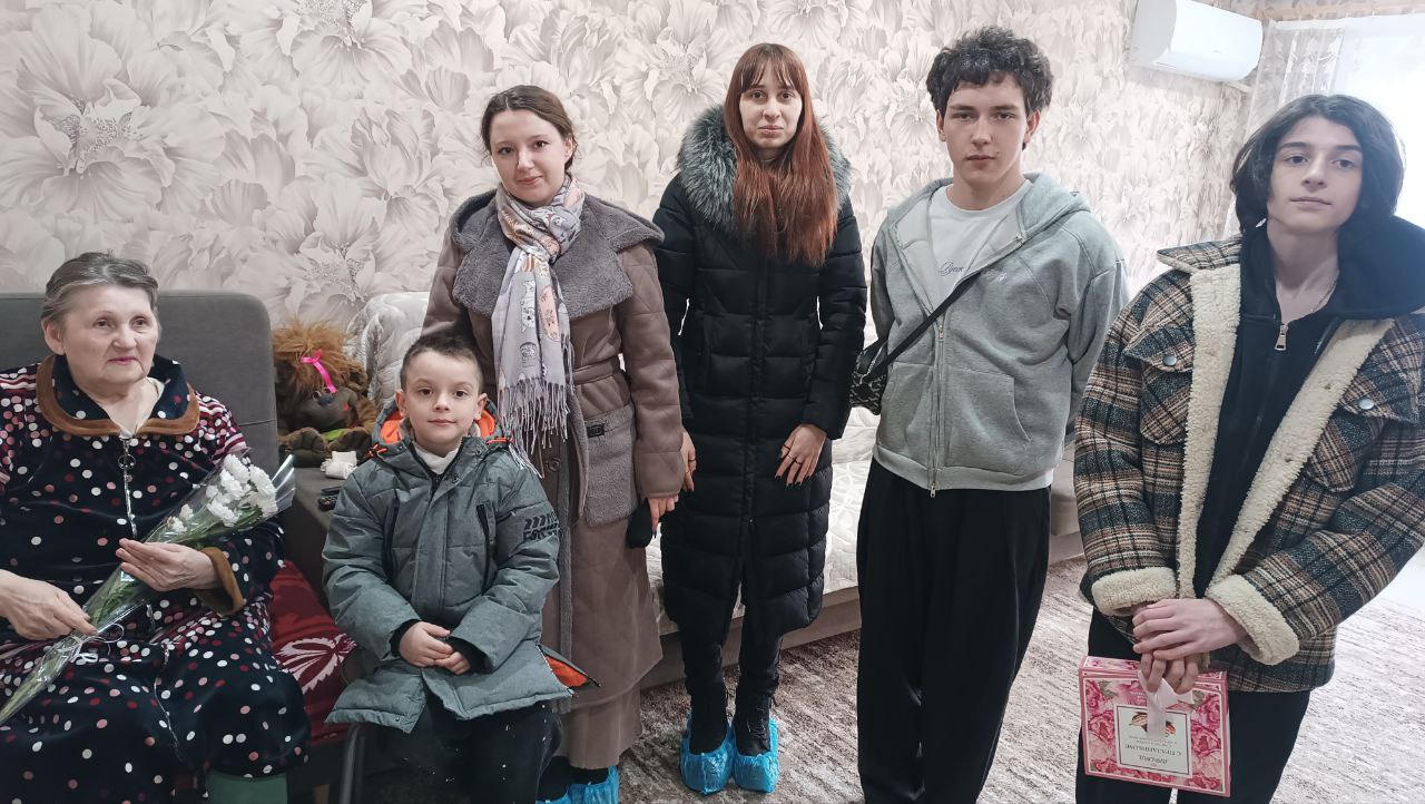 «Поклон матерям героев: визит добра и признательности»