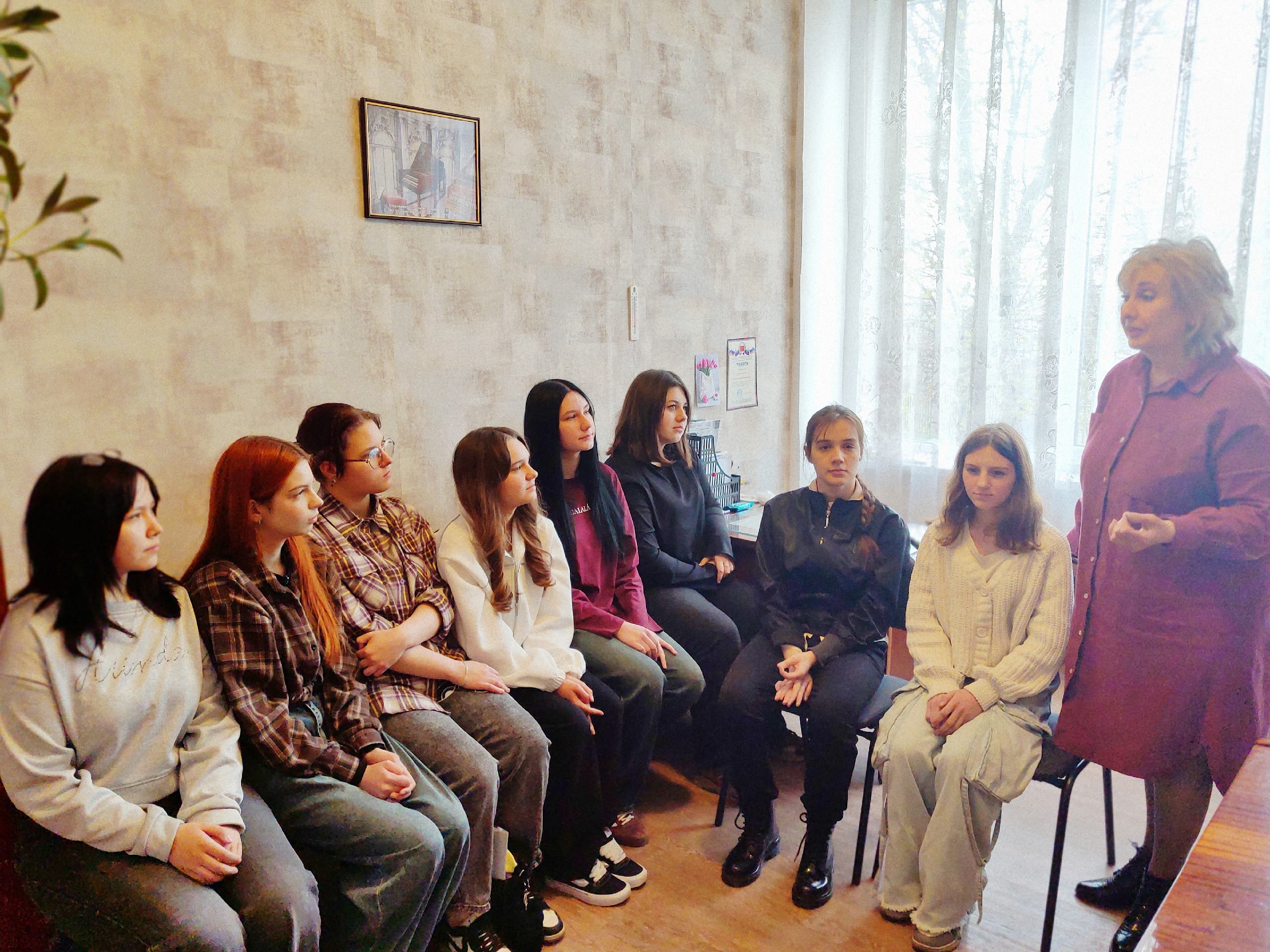 СТУДЕНЧЕСКИЙ ВЗГЛЯД: КАК МУЗЫКА ВЛИЯЕТ НА ЭМОЦИОНАЛЬНОЕ СОСТОЯНИЕ ПОДРОСТКОВ