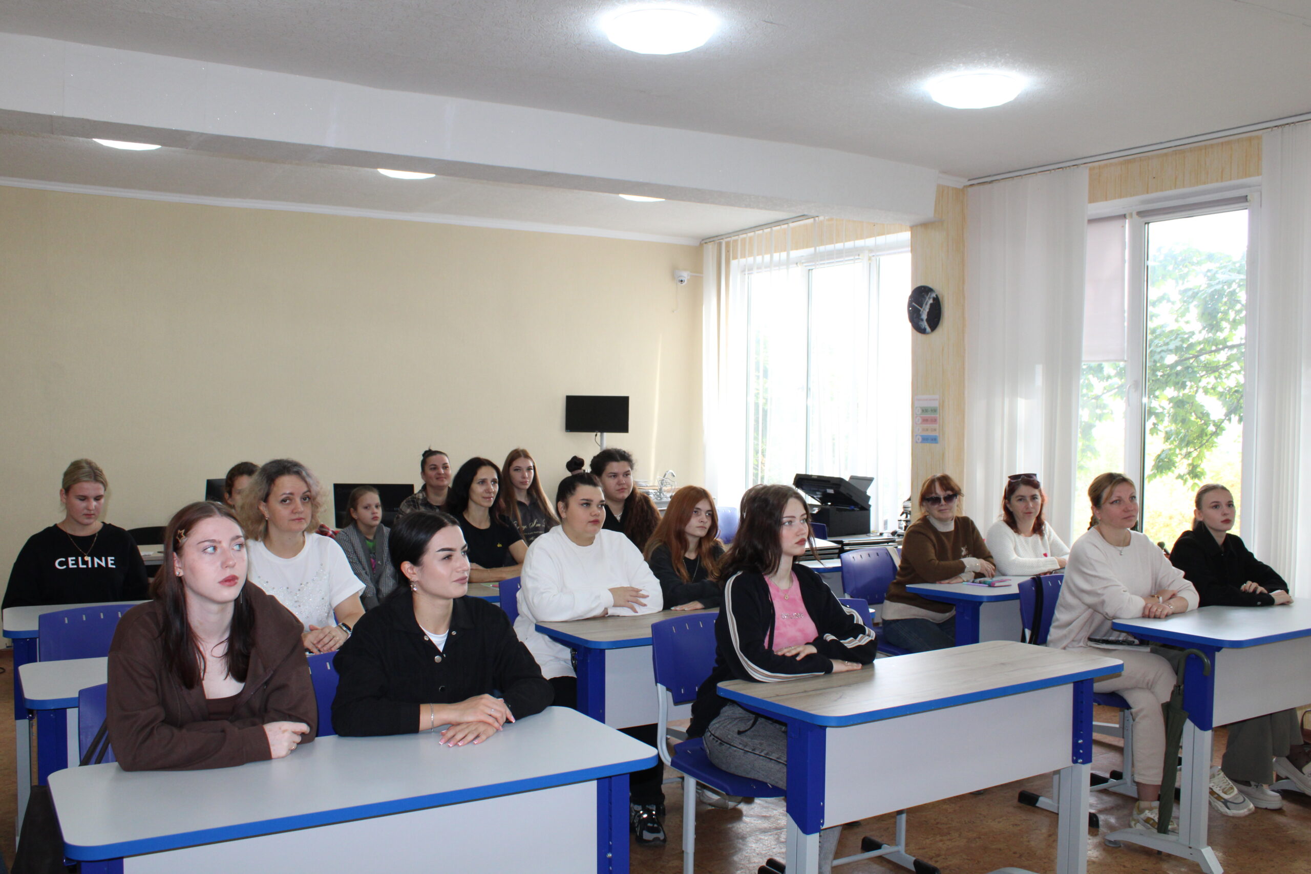 В Стахановском колледже ЛГПУ состоялась установочная конференция по практике для студентов-заочников первого курса