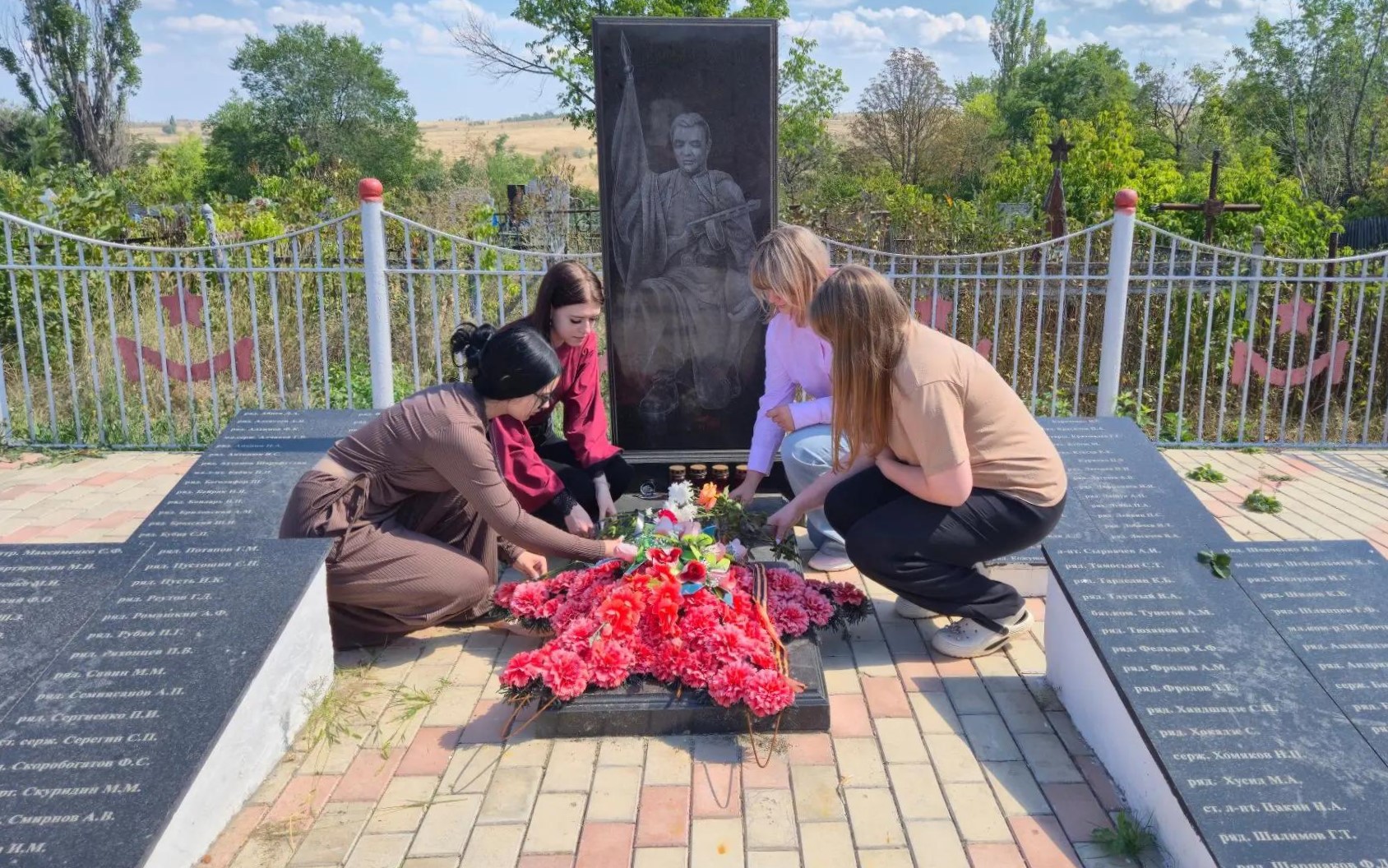 ДЕНЬ ОСВОБОЖДЕНИЯ СТАХАНОВА: ПАМЯТЬ, КОТОРУЮ МЫ ХРАНИМ