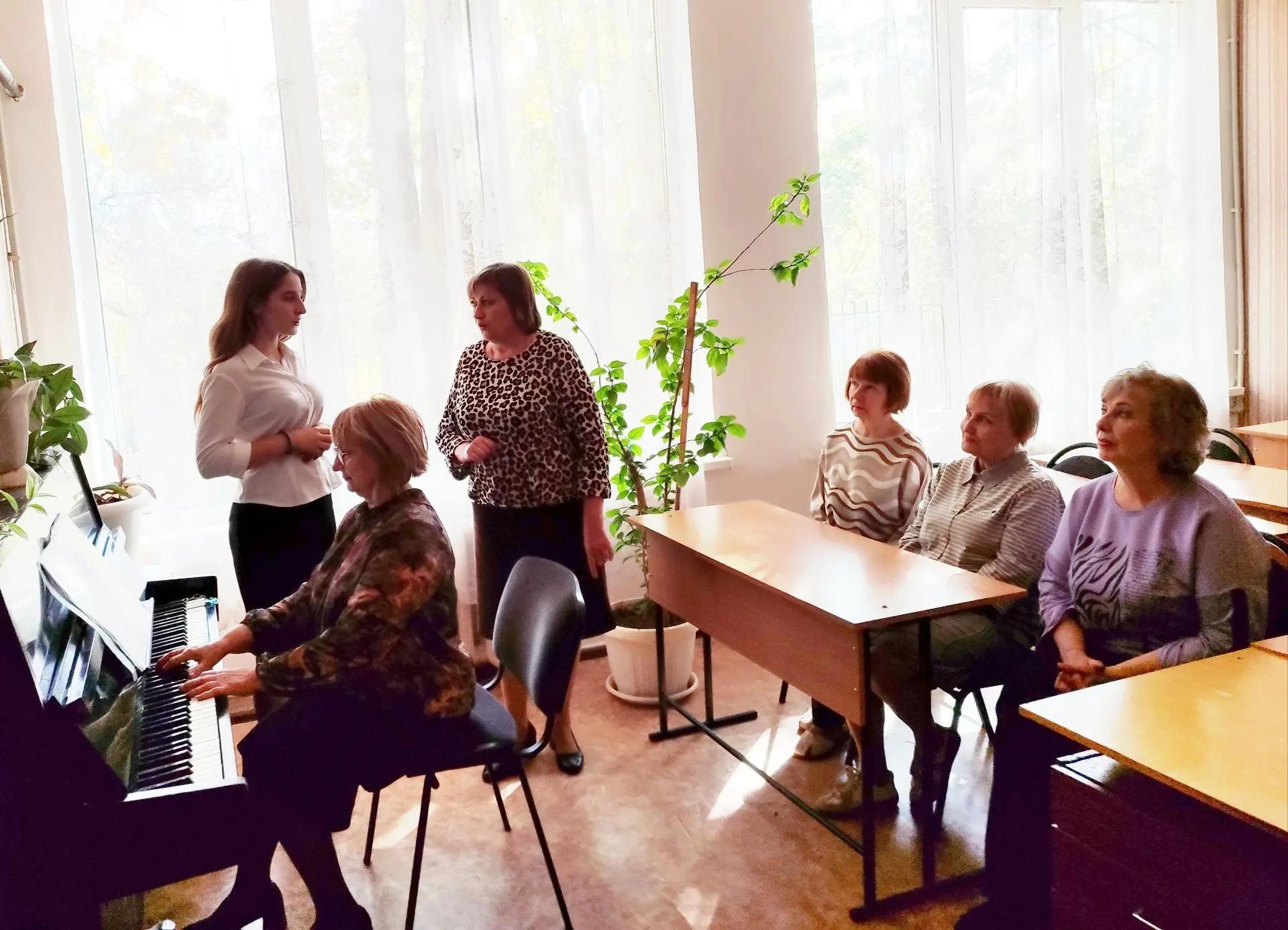 «От первого звука к уверенному исполнению: работа над дикцией и артикуляцией со студентами‑первокурсниками»